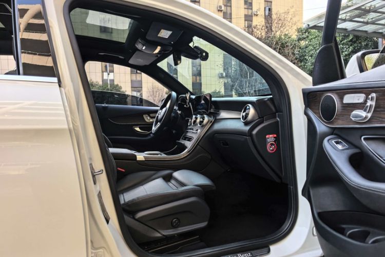 Used Mercedes-Benz GLC 2021 GLC 260 L 4MATIC Luxury Model