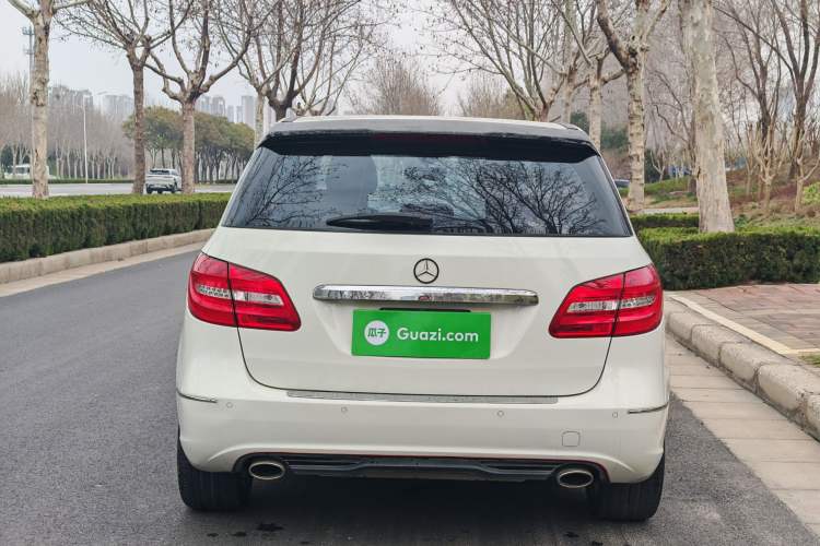 Used Mercedes-Benz B-Class 2012 B 200 Exterior 5