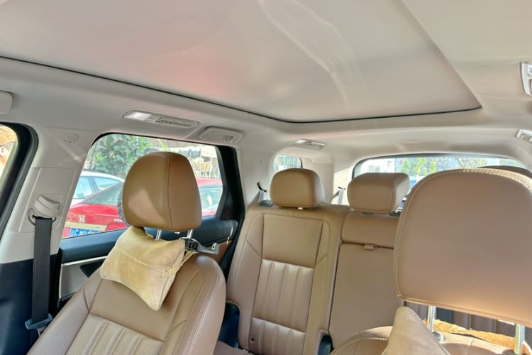 Used Changan CS95 2017 2.0T Two-Wheel Drive Zhitu Edition