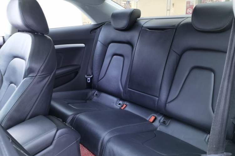 Used Audi A5 2014 Coupe 45 TFSI
