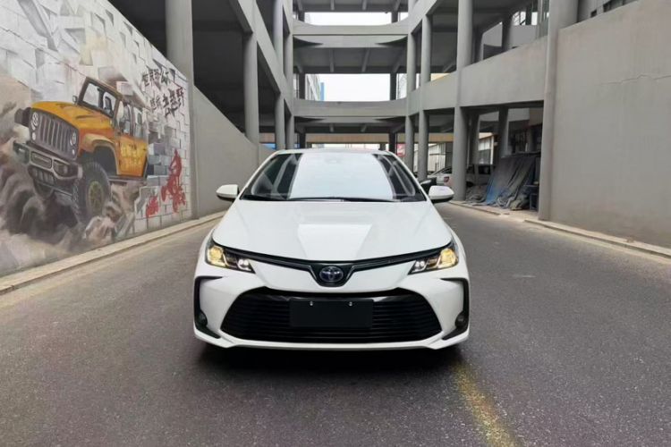 Used Toyota Corolla 2021 Dual-Motor 1.8L E-CVT Elite Edition