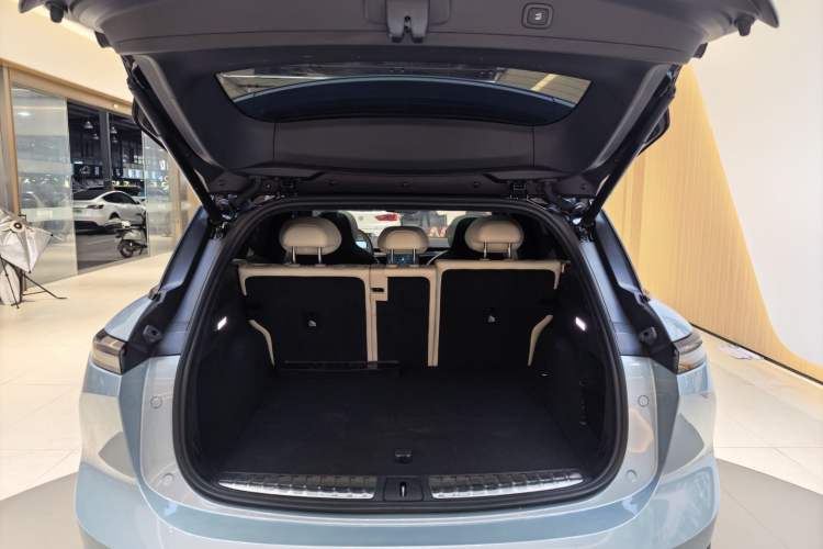 Used Nio ES6 2024 75 kWh
