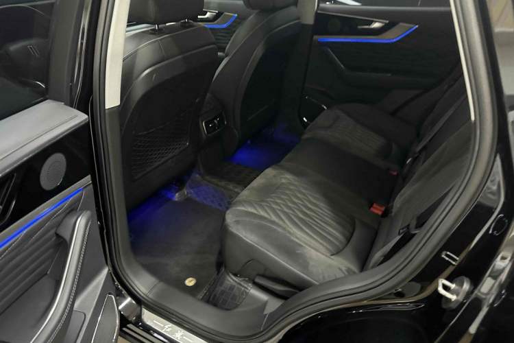 Used Hongqi HS5 2022 Revised Version 2.0T Smart Connect Flagship Edition