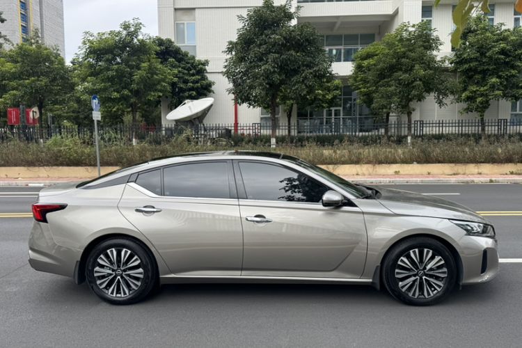 Used Nissan Teana 2022 2.0L XL-TLS Enjoyment Edition
