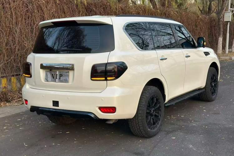 Used Nissan Patrol 2018 4.0L LinkedIn Edition