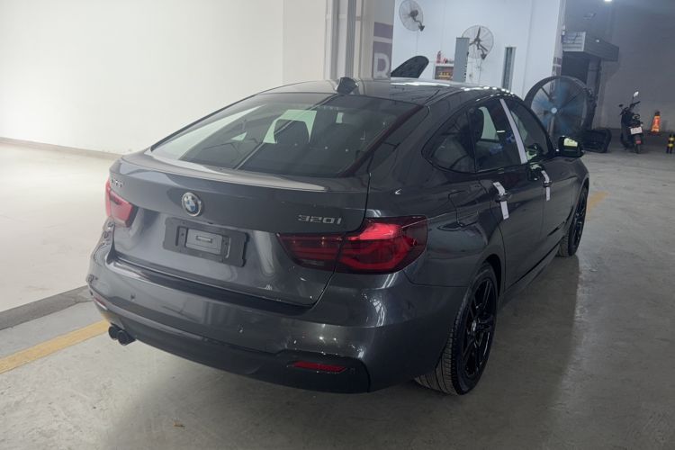 Used BMW 3 Series GT 2020 320i M Sport Night Edition Exterior 3