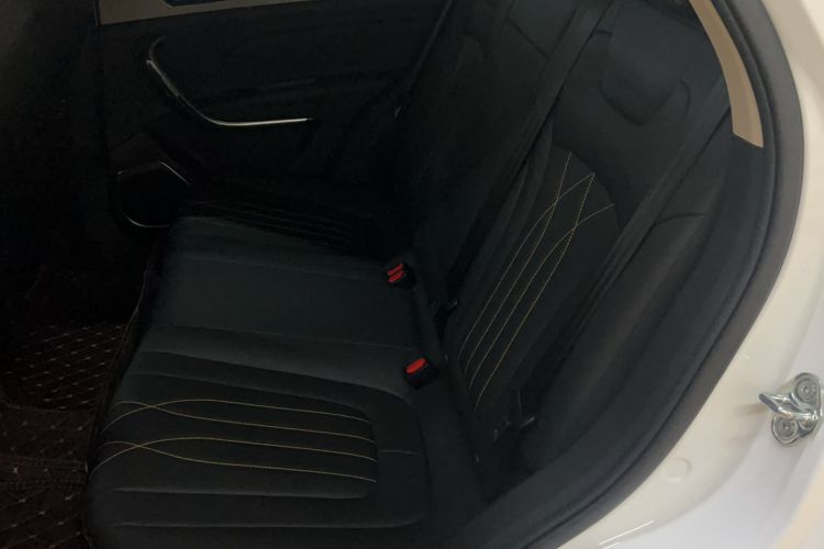 Used Bestune T77 2023 1.5T Automatic Luxury Model Interior 1