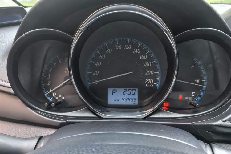 Used Toyota YARiS L Zhi Xuan 2016 Revised 1.5E CVT Charming Edition