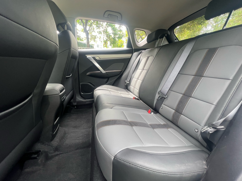Geely Auto Coolray 2023 1.5T DCT Platinum Edition — снимка 16