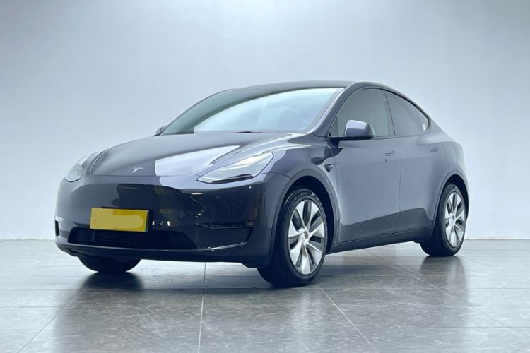 Used Tesla Model Y 2022 Long-Range All-Wheel-Drive Version