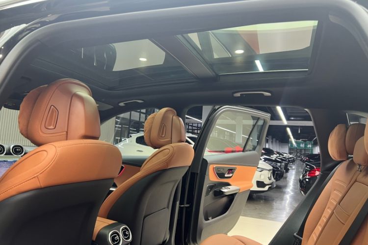 Used Mercedes-Benz GLC 2025 GLC 260 L 4MATIC Dynamic Edition