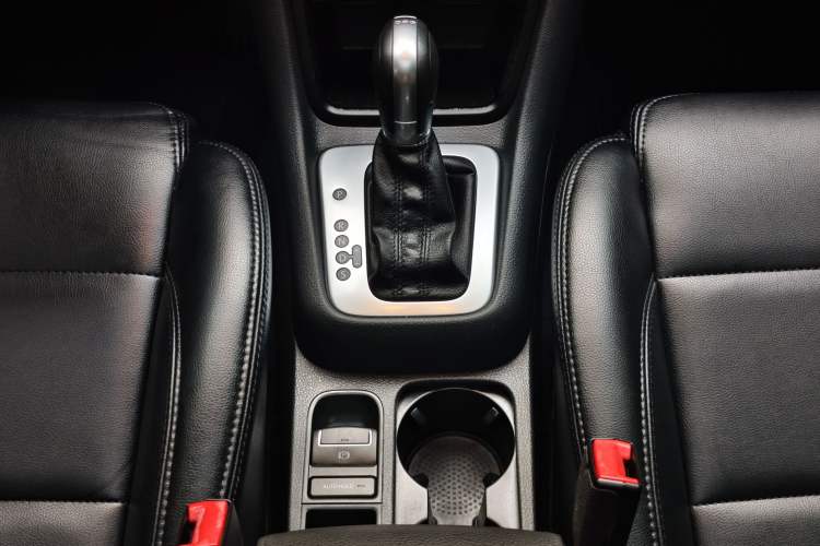 Used Volkswagen Sharan 2013 1.8TSI Standard Model
