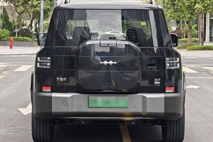 Used Formula Leopard Tai 7 2025 Model 200 km Two-Wheel Drive Max Edition
