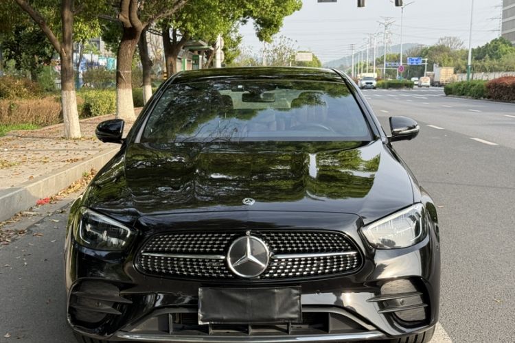 Used Mercedes-Benz E-Class 2021 E 300 L Sporty and Stylish Model Exterior 2