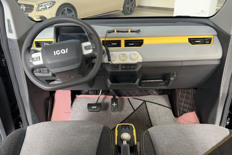 Used Chery New Energy QQ Ice Cream 2022 170km Sundae Phosphate Lithium-Ion