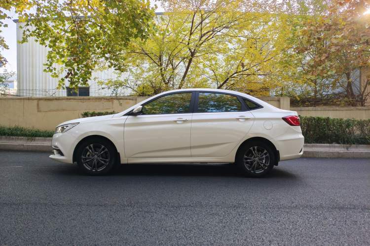 Used CHANGAN Eado DT 2019 1.6L Manual Comfort Model China VI Standard