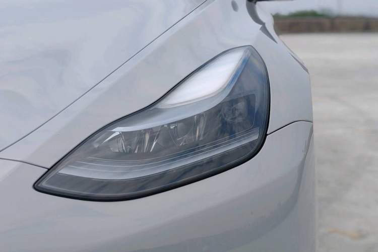 Used Tesla Model Y 2024 Rear-Wheel-Drive Version Left Front Headlight