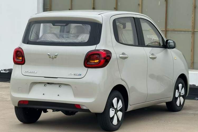 Used Wuling Hongguang MINIEV 2025 Four-Door Version Advanced Edition