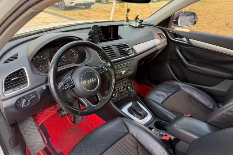 Used Audi Q3 2016 30 TFSI Fashion Model
