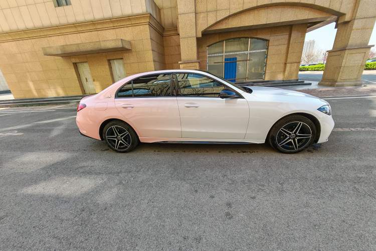 Used Mercedes-Benz C-Class 2023 C 260 L Bright Night Sports Edition Exterior 2