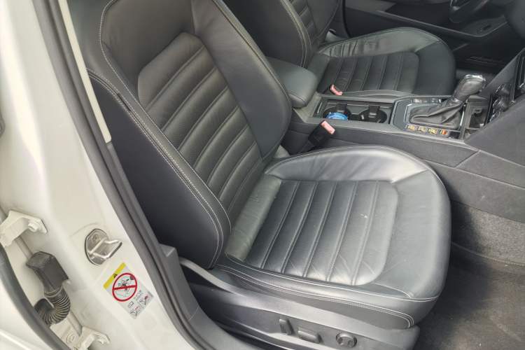 Used Volkswagen Lamando 2015 280TSI DSG Luxury Edition