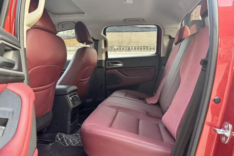 Used Great Wall Poer 2024 2.4T Off-Road Edition Automatic Diesel 4x4 Advanced Version
