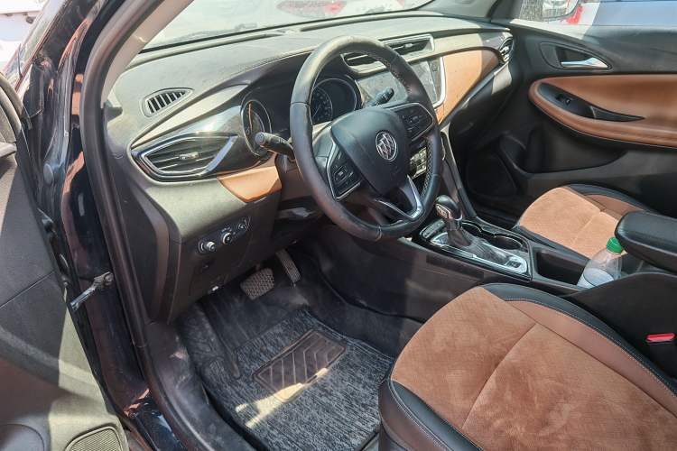 Used Buick Encore GX 2020 20T CVT Two-Wheel Drive Luxury Version Left Front Seat