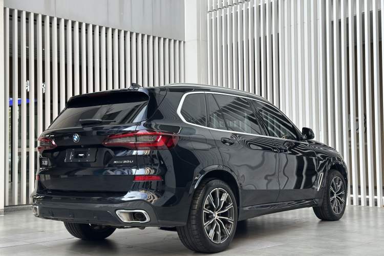 Used BMW X5 2022 Restyled xDrive 30Li Luxury Version M Sport Package