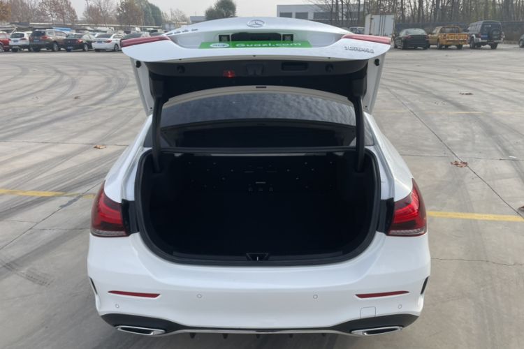 Used Mercedes-Benz A-Class 2020 Restyled A 200 L Sport Sedan Fashion Version
