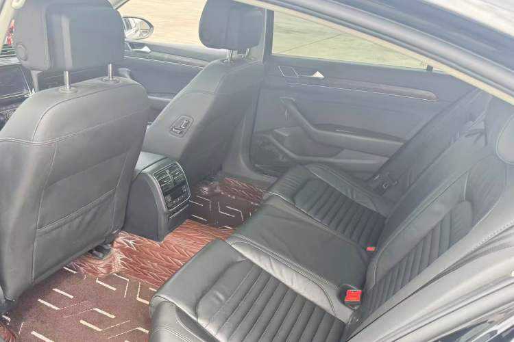 Used Volkswagen Magotan 2019 330TSI DSG Luxury Version China VI Standard
