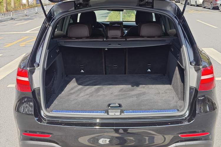 Used Mercedes-Benz GLC 2018 Facelifted GLC 260 4MATIC Dynamic Edition
