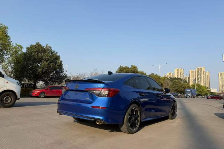 Used Honda Civic 2022 240TURBO CVT Dynamic Edition Exterior 5