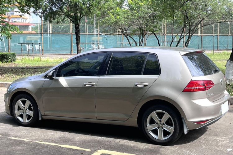 Used Volkswagen Golf 2015 1.6L Automatic Comfort Model