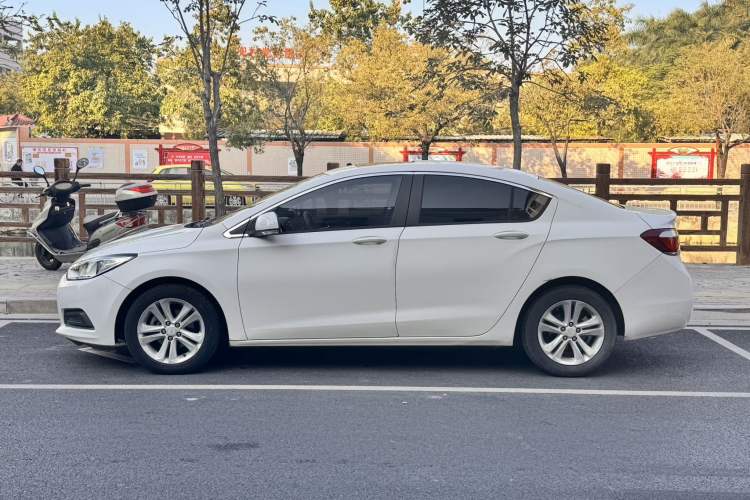 Used Chevrolet Cruze 2016 1.5L Automatic Stylish Sunroof Version