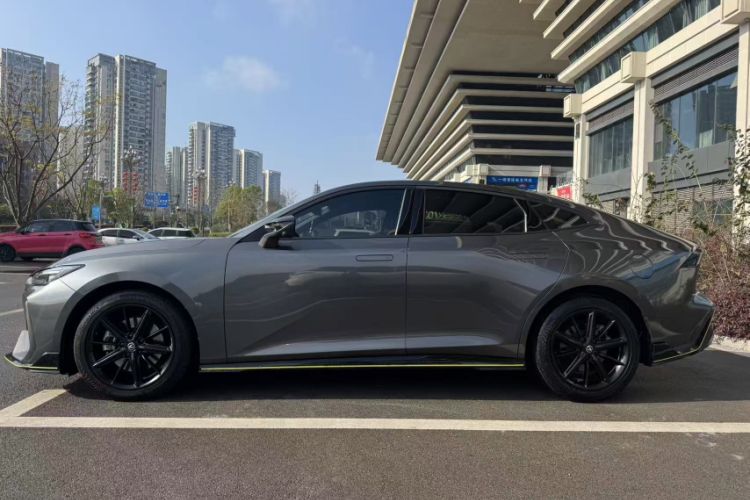 Used Changan UNI-V 2022 2.0T Leading-Speed Edition
