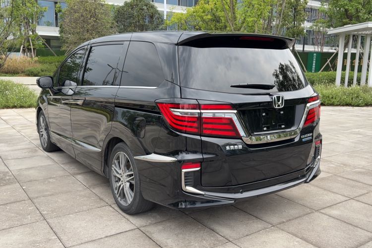 Used Honda Elysion 2019 2.0L Hybrid Luxury Edition Exterior 1