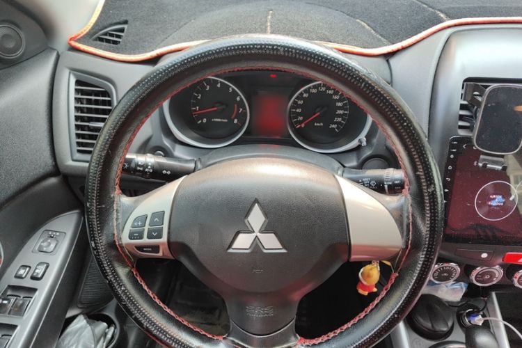 Used Mitsubishi ASX 2013 2.0L CVT Two-Wheel Drive Elite Edition