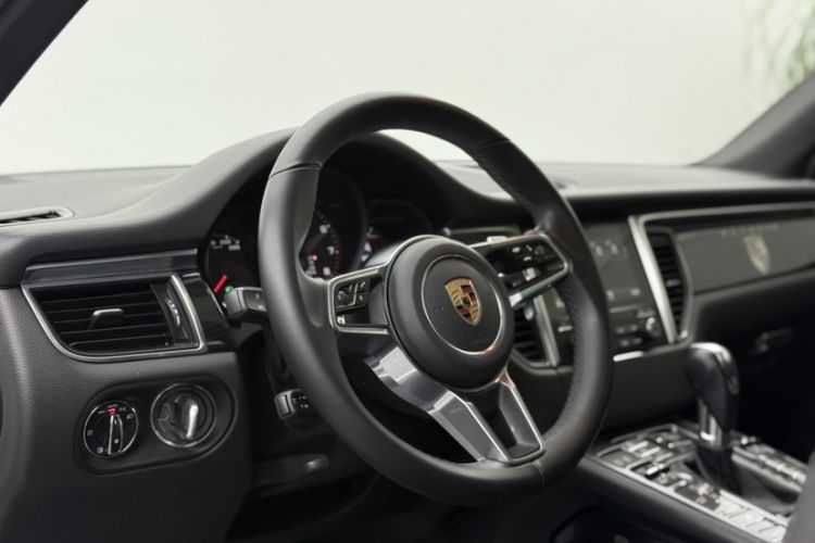 Used Porsche Macan 2017 Macan 2.0T