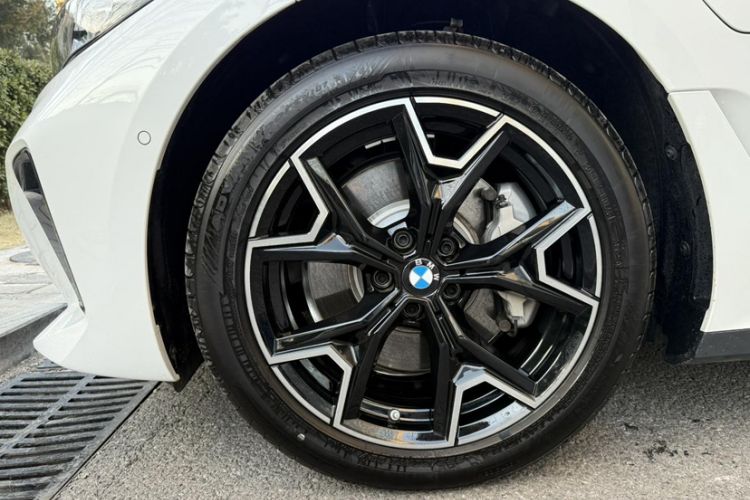Used BMW i3 2025 eDrive 40 L Midnight Edition