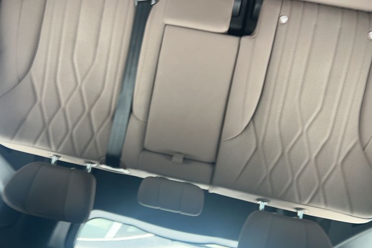 Used Chery Tiggo 8 PLUS C-DM 2025 1.5T 116 km Prestige Version 5 Seats