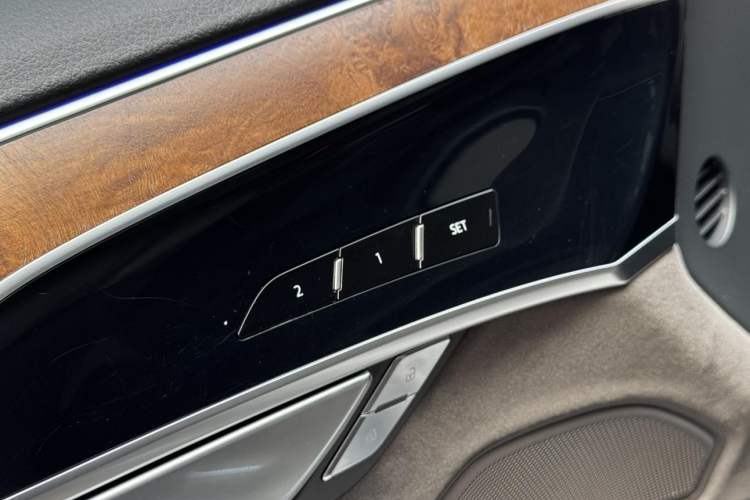 Used Audi A8 2019 Facelifted Plus A8L 50 TFSI quattro Luxury Edition
