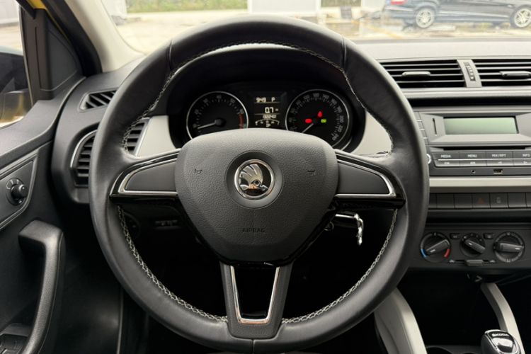 Used Skoda Fabia 2015 1.6L Automatic Sport Edition