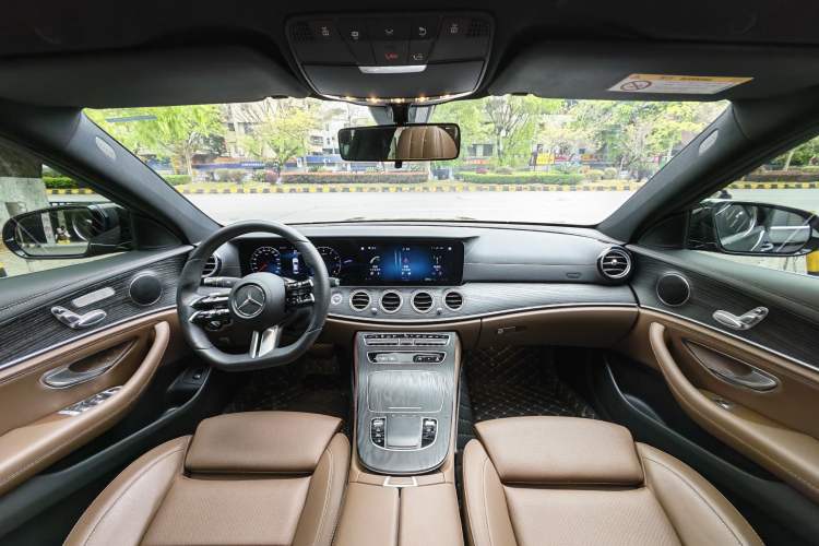 Used Mercedes-Benz E-Class 2022 Restyled E 260 L Sport Edition Interior 1