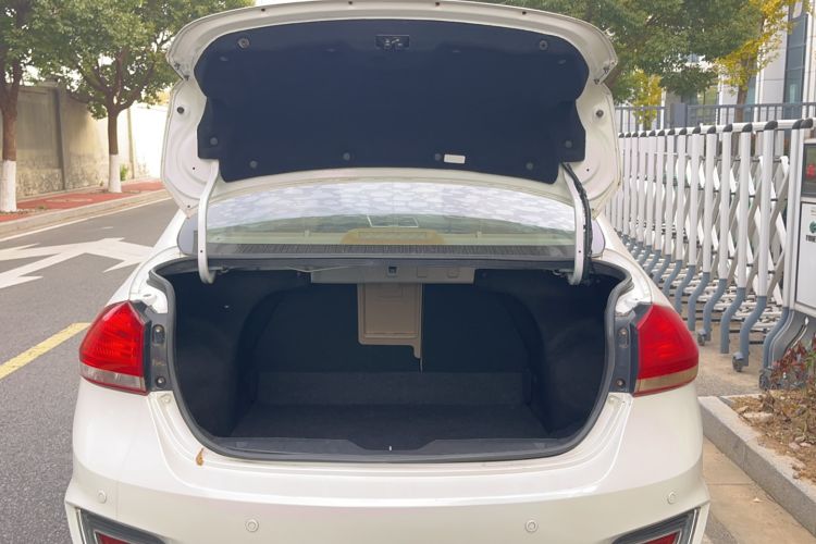 Used Suzuki Alivio 2015 1.6L Manual Enjoyment Model
