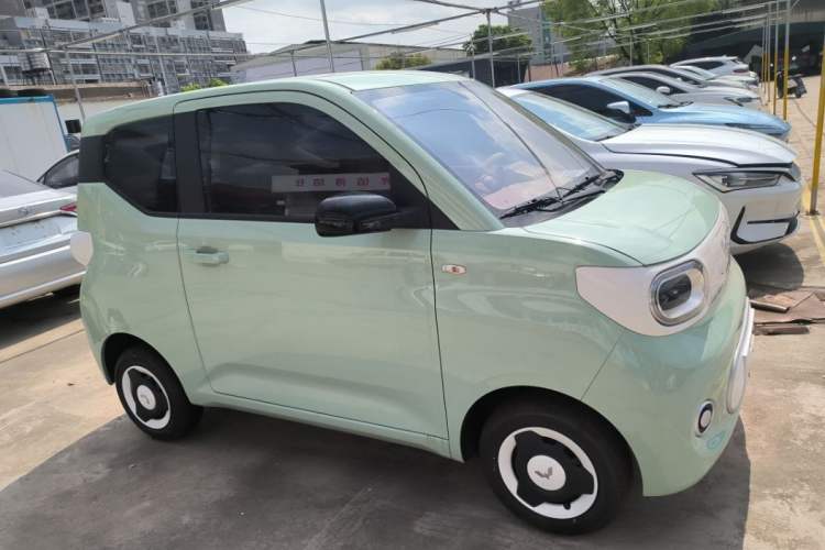 Used Wuling Hongguang MINIEV 2024 3rd Generation 215km Youth Edition Exterior 1