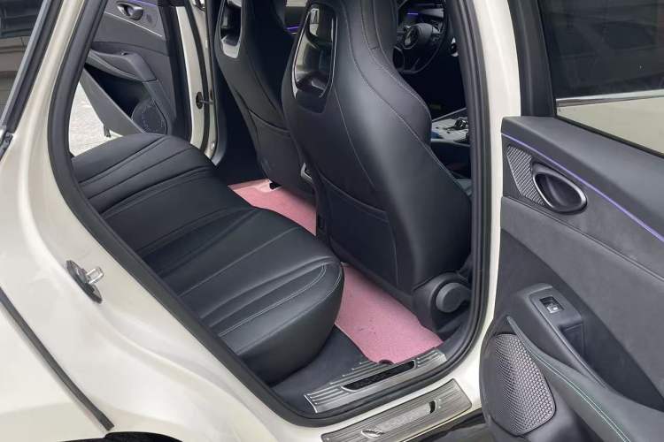 Used BYD Seal 06 New Energy 2024 DM-i 120KM Prestige Model
