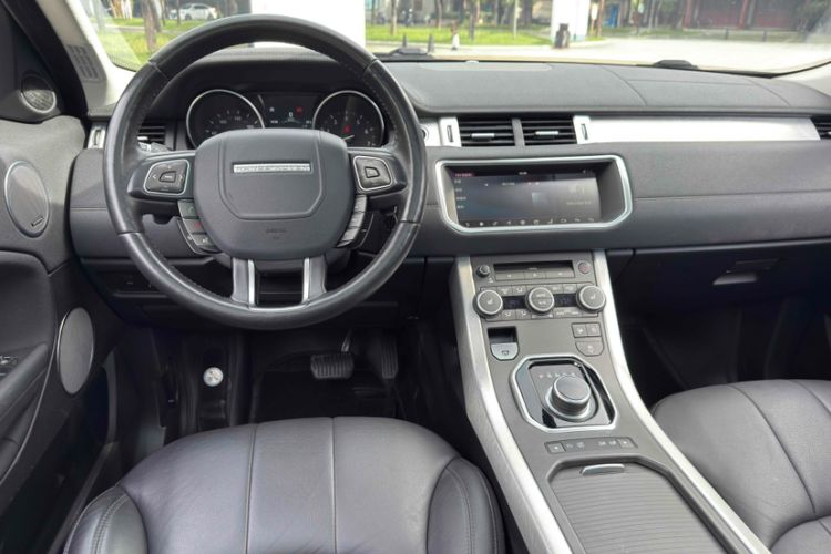 Used Land Rover Range Rover Evoque 2018 240 PS SE Smart Brilliance Edition