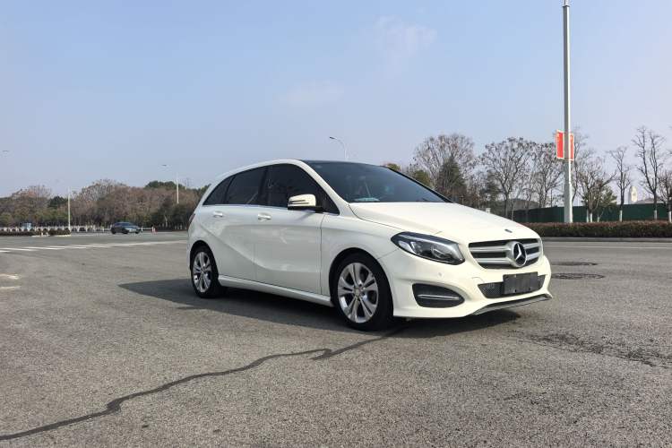 Used Mercedes-Benz B-Class 2015 B 200 Fashion Model