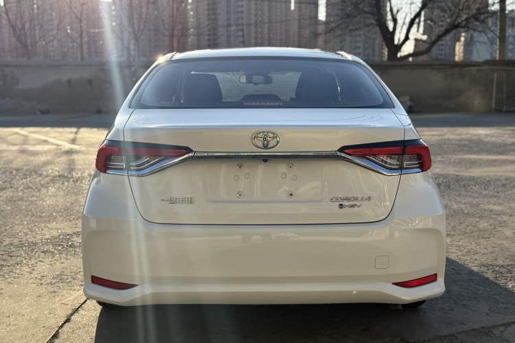 Used Toyota Corolla 2024 1.8L Smart Electric Hybrid Dual-Engine Elite Edition