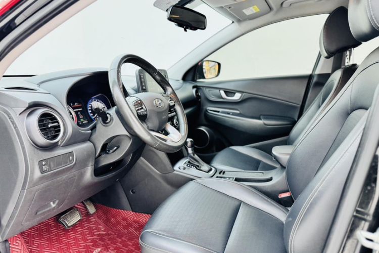 Used Hyundai ENCINO 2018 1.6T Dual-Clutch Zhilian Edition China V Standard Interior 4